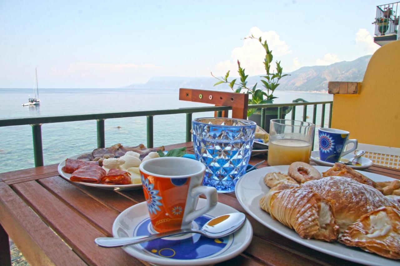 Bb Il Generale Bed & Breakfast Scilla Ngoại thất bức ảnh